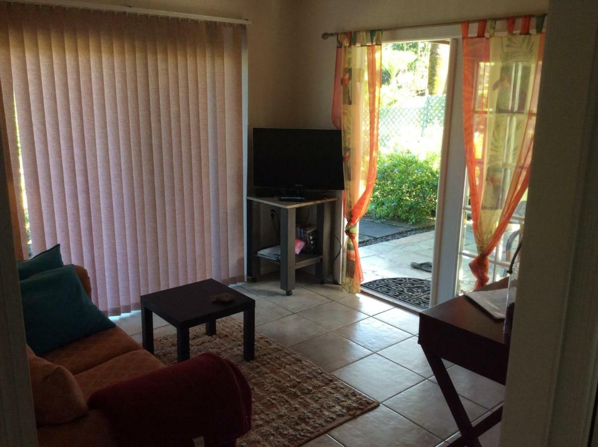 Mediteranean Style Ohana Rental / Garden Bungalow In Pahoa Honolulu Landing Exterior foto